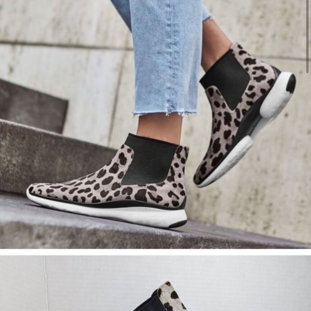 Cole Haan leopard print booties Size 8.5